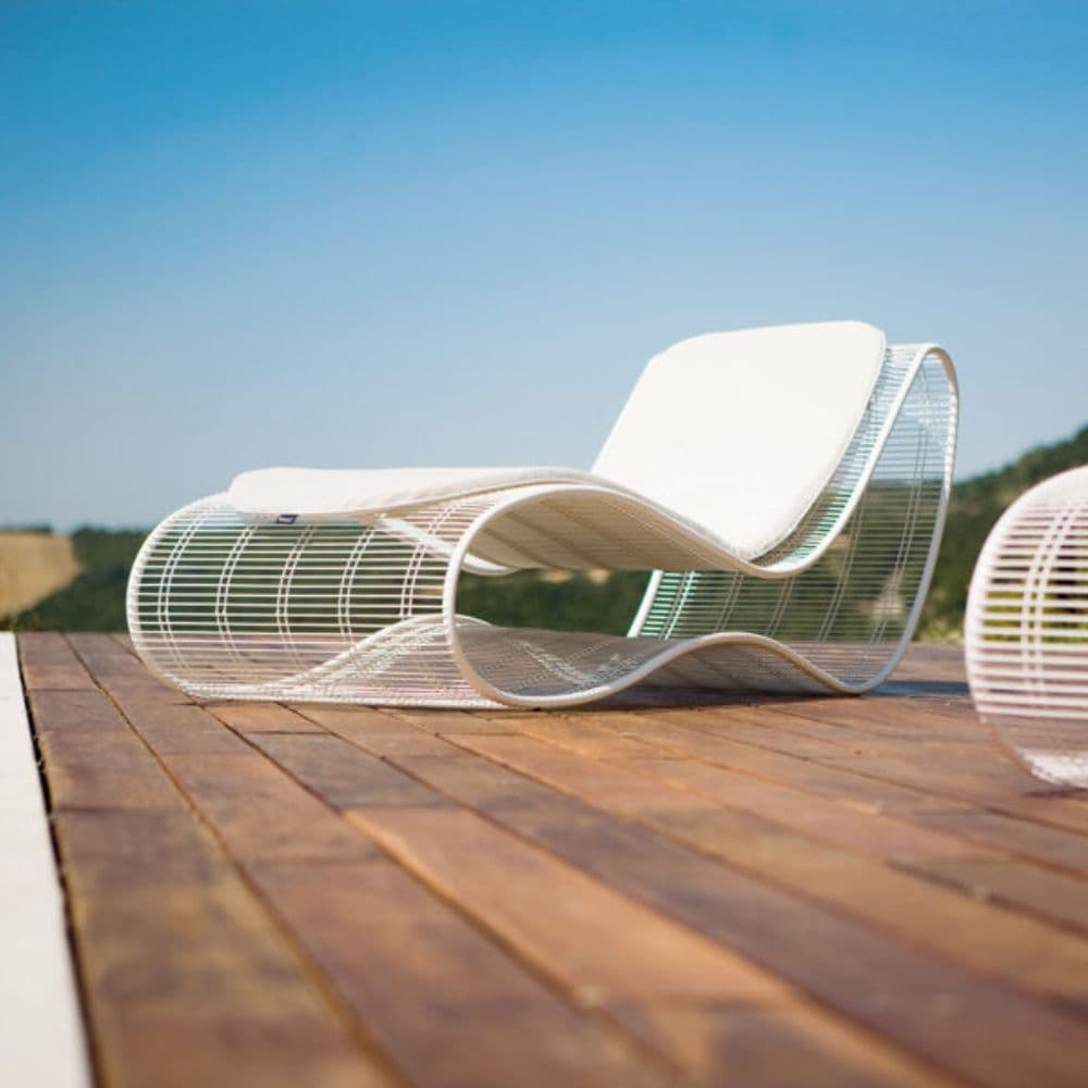 Breez Sun Lounger by FCI London